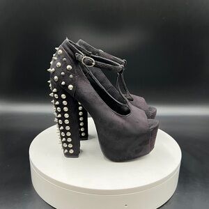 TRAFFIC Black Studded Platform Heels